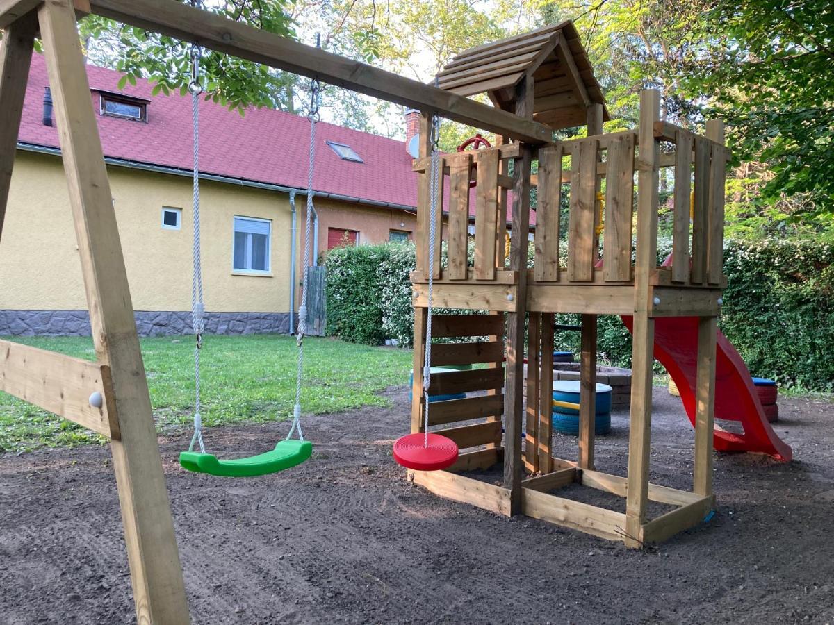 Willa Sa-Lak Balatonszárszó Zewnętrze zdjęcie